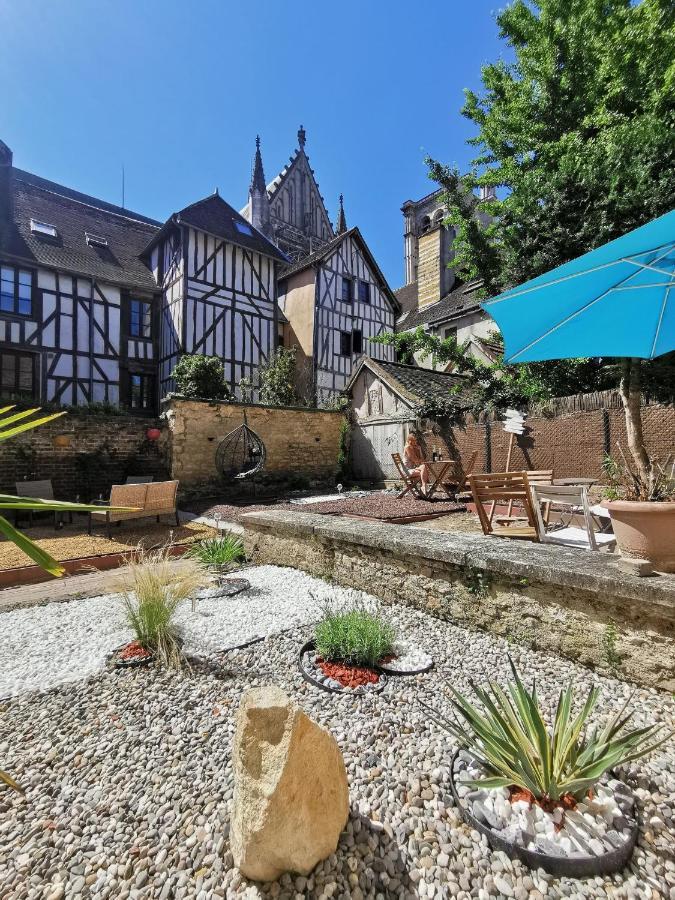 Le Chat De La Cathedrale - Calme - Jardin - Wifi Troyes Eksteriør bilde